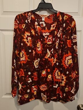 Old Navy Floral Pintuck V-Neck Blouse - Rust, Orange, Cream